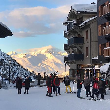 Arc 1950 - Appartement 2 Chambres - Ski-In & Out - Grande Terrasse Ensoleillee Les Arcs  ภายนอก รูปภาพ