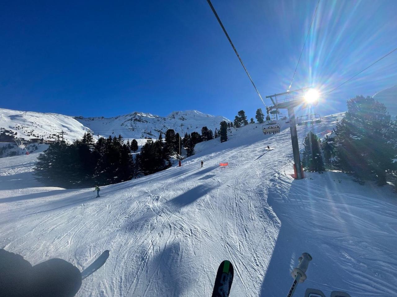 Arc 1950 - Appartement 2 Chambres - Ski-In & Out - Grande Terrasse Ensoleillee Les Arcs  ภายนอก รูปภาพ